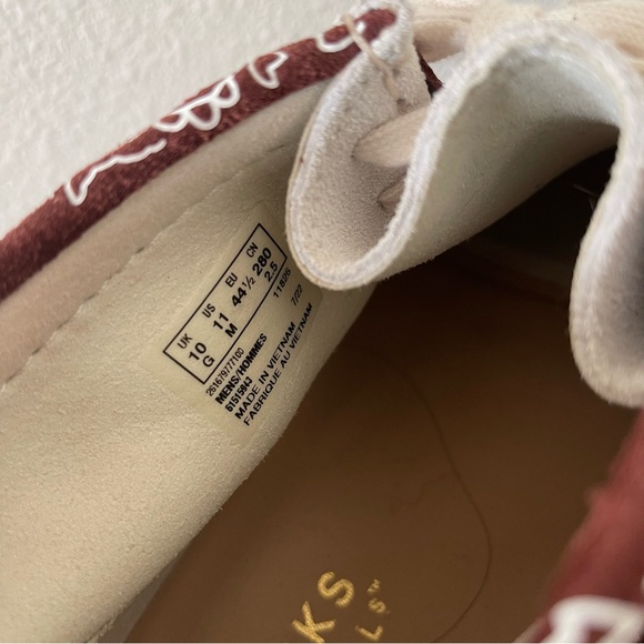 Clark Original Paisley Print Ankle Boots - Picture 8 of 11